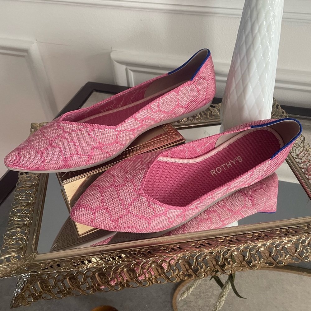 Rothy’s The Point Flat-Limited Edition Rose Quartz